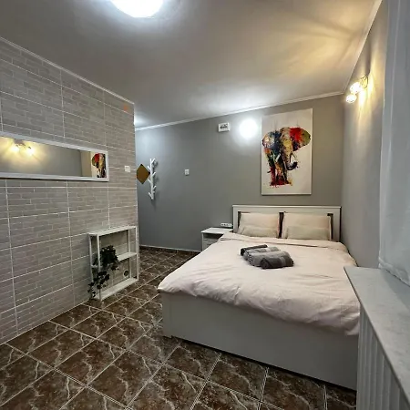 Apartment One Decebal *