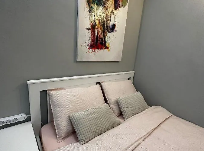 アパート One Decebal ブカレスト