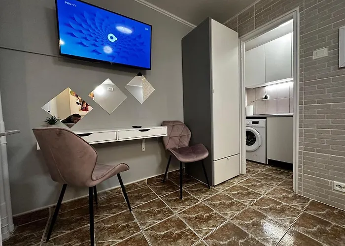 One Decebal アパート ブカレスト